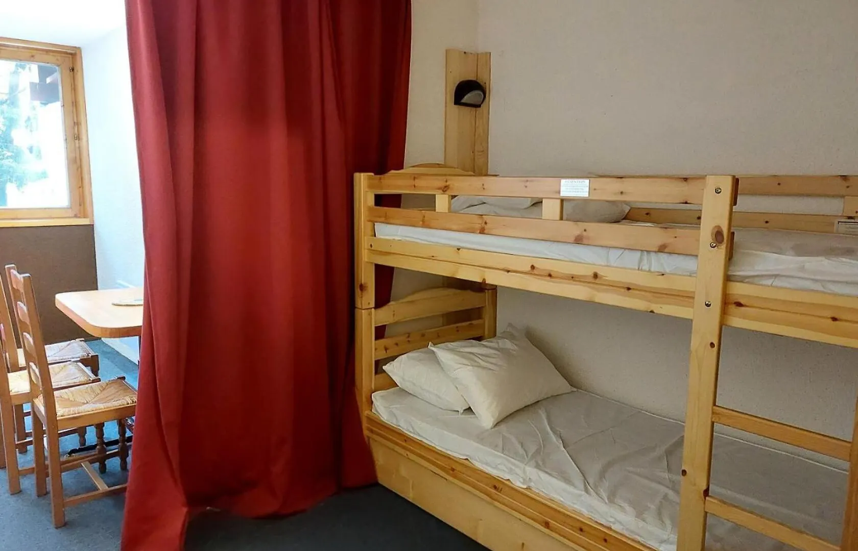 Appartement Residence Belles Challes - Studio 4 Personnes A Arc 1800 Skis Aux Pieds Et Proche Des Commerces Dans Le Village Du Charvet Mae-2131 Les Arcs